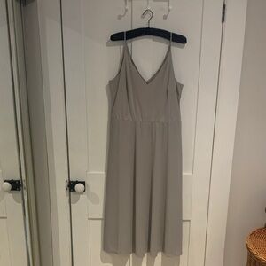 H&M Light Gray Midi Dress
